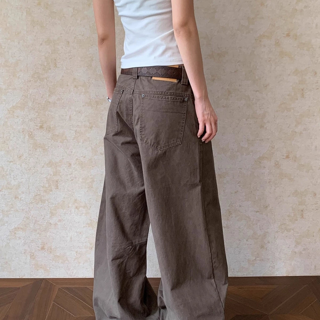 CHIC's Baggy Barrel Jeans